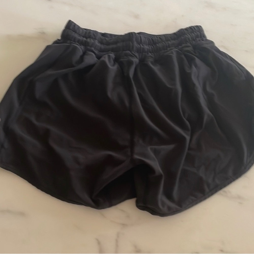 lululemon black 4in shorts size 0